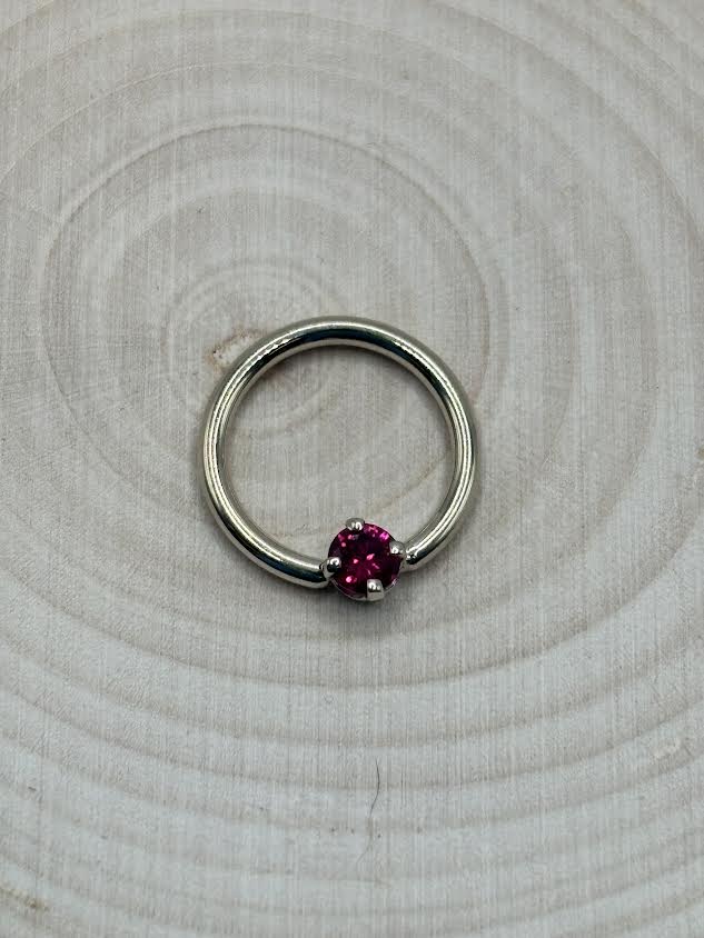 Fixed gem ring- Ruby- from Leroi