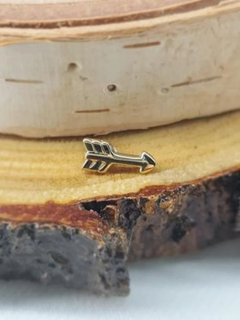 yellow gold arrow earring