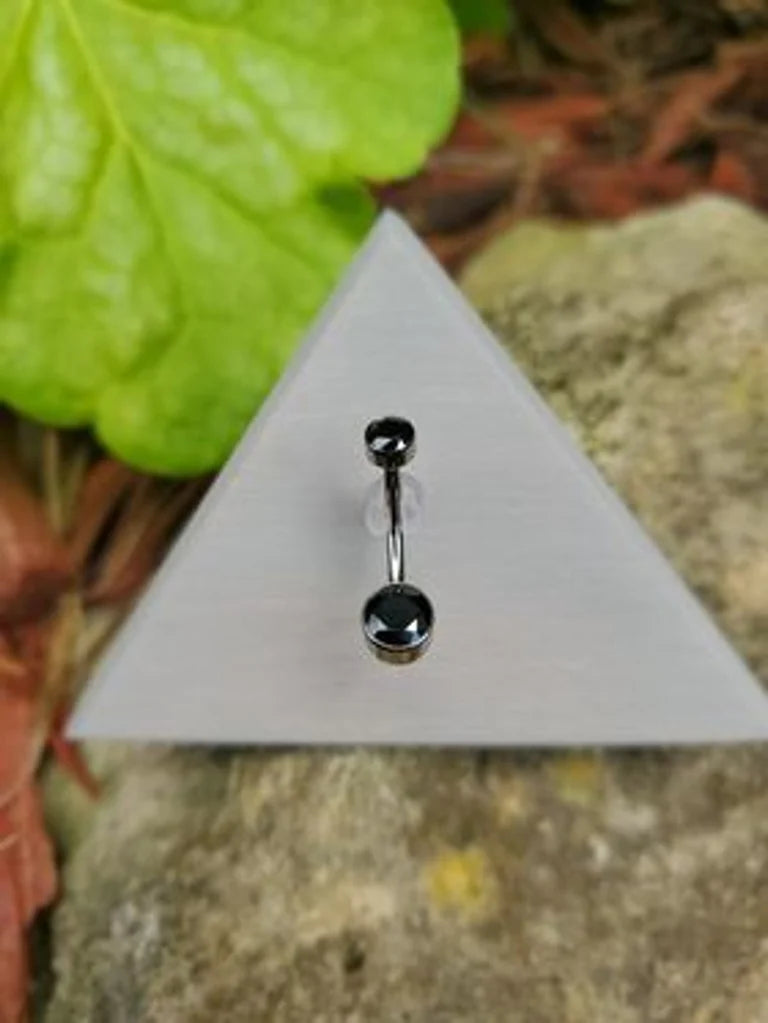Navel Curve from Leroi - Black faceted